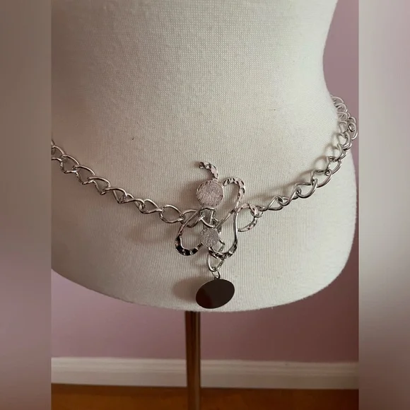 Vintage Silver Chain Belt - Picture 5 of 6